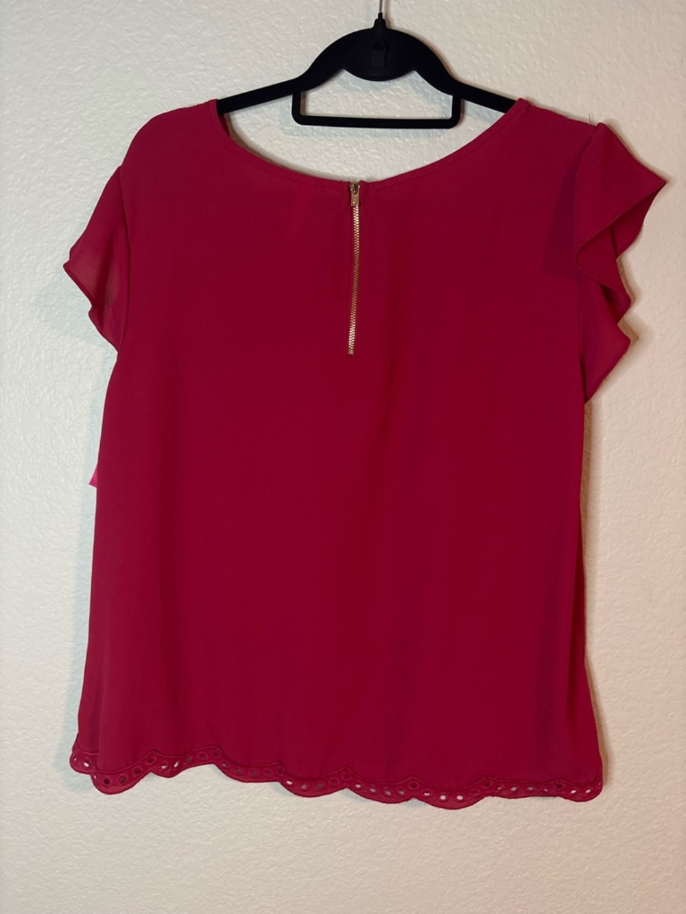 Xhilaration Magenta Eyelet Ruffle Sleeve Blouse - Picture 2 of 4